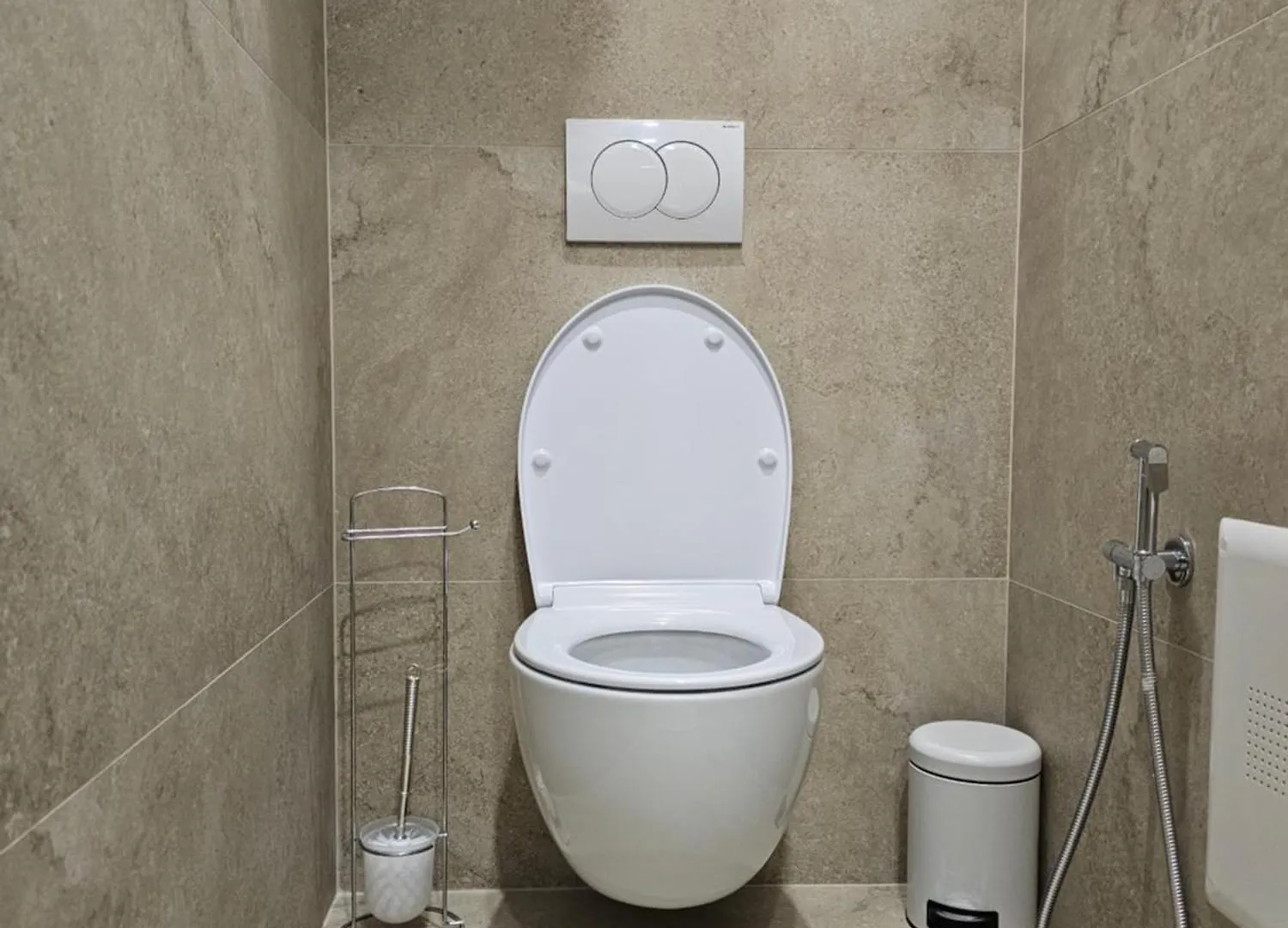 Albi Apartment Tirana 0*,  Albania
