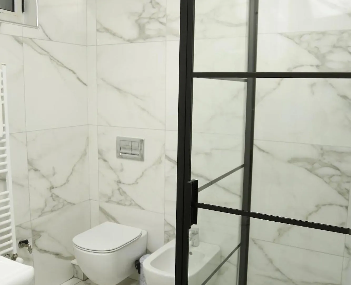 Albi Apartment Tirana 0*,